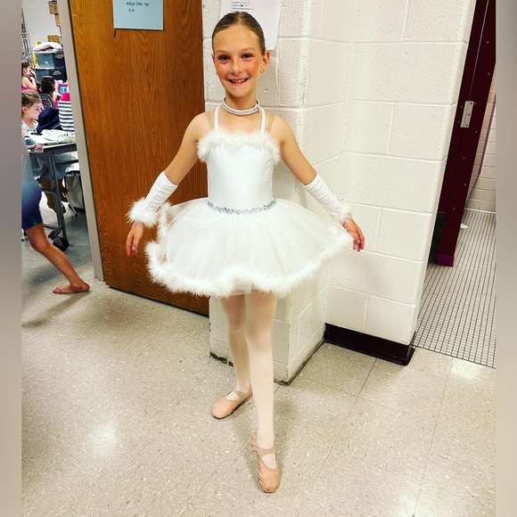 Meet me 💖 - Picture 7 of 16